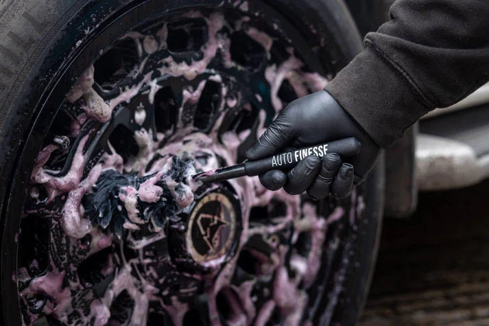 Auto Finesse Limpieza de Ruedas Reactiva 500ml