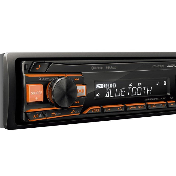 Alpine UTE-200BT 1DIN Radio – USB, Bluetooth and RDS